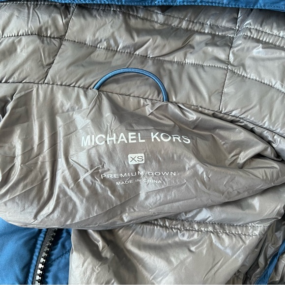 Michael Kors Premium Down Puffer Hooded Jacket - Picture 3 of 9